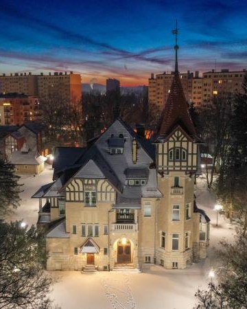 ZESPÓŁ PAŁACOWO-PARKOWY W JELENIEJ GÓRZE, WILLA MAXA ERFURTA