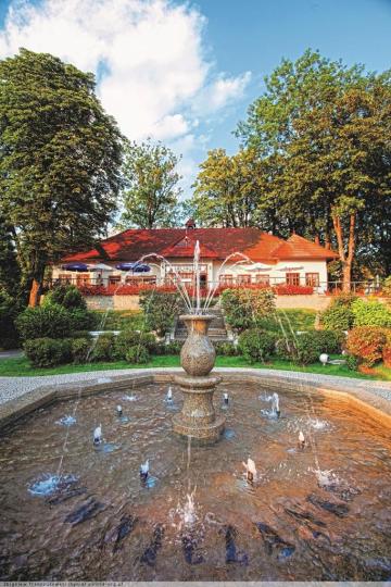 Pijalnia Artystyczna i Park Zdrojowy