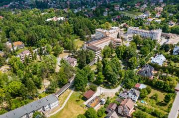 Park Zdrojowy wokół Śląskiego Centrum Rehabilitacji Uzdrowiskowej