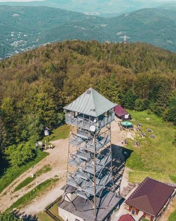 Wieża widokowa na szczycie Wielkiej Czantorii